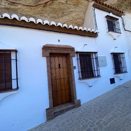 Casa Rural Bajo La Alcazaba Setenil De Las Bodegas Екстериор снимка